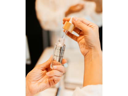 Sérum Concentrado Vitamina C con Ác.Hialurónico y ADN vegetal