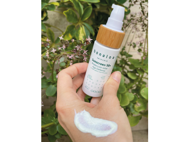Protector Solar Age Defense SPF 50+ Sin Color 60ml